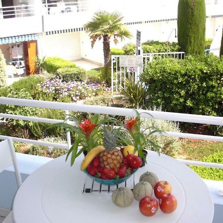 Agreable Appartement 4 Personnes A Villeneuve-Loubet Plage, Piscine, Mer, Commerces A Proximite Экстерьер фото